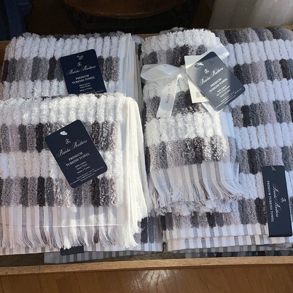 BROOKS BROTHERS Bath Towel Set! NWT ✨ gorgeous quality premium Turkish towels! - Picture 13 of 13
